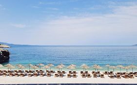 Junis Seaside Private Villa